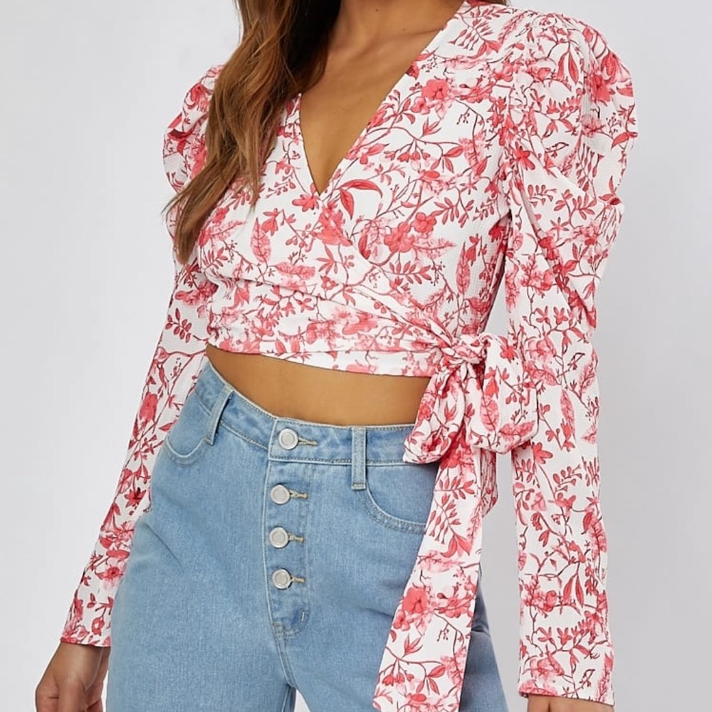 Lorna Luxe “Practically Perfect”Porcelain Rose Top - Picture 2 of 9
